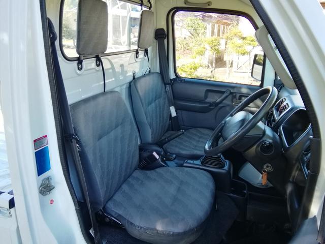 キャリイトラック ＫＣエアコン・パワステ　４ＷＤ　５速ミッション　パワステ　エアコン　三方開　　走行１４１６８０ｋｍ　タイミングチェーン　内外装クリーニング済み（24枚目）