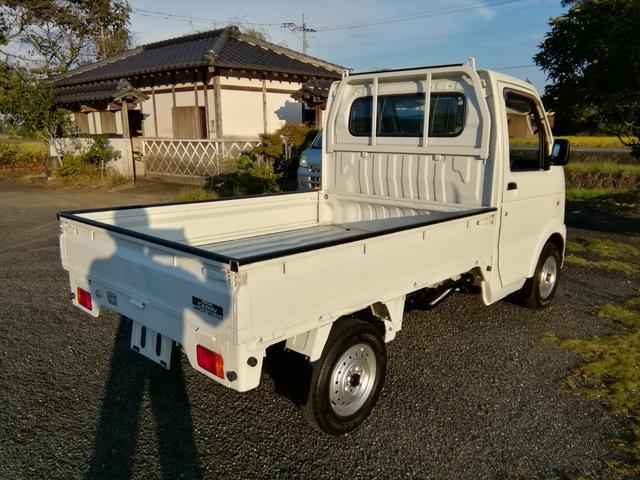 キャリイトラック ＫＣエアコン・パワステ　４ＷＤ　５速ミッション　パワステ　エアコン　三方開　　走行１２２３７０ｋｍ　タイミングチェーン　内外装クリーニング済み（5枚目）