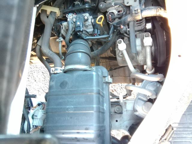 キャリイトラック ＫＣエアコン・パワステ　４ＷＤ　５速ミッション　パワステ　エアコン　三方開　　走行１２２３７０ｋｍ　タイミングチェーン　内外装クリーニング済み（40枚目）