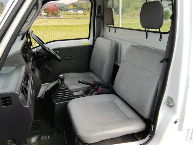 サンバートラック ＴＢ　４ＷＤ　５速ミッション　パワステ　エアコン　三方開　　走行７８３００ｋｍｋｍ　内外装クリーニング済み　車検８年５月（38枚目）