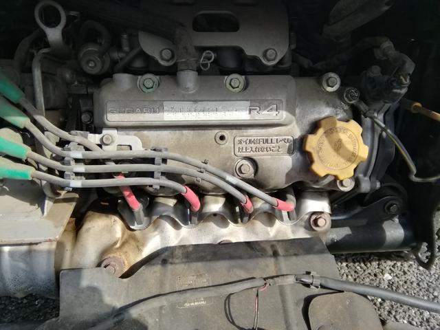 サンバートラック 　４ＷＤ　５速ミッション　パワステ　エアコン　三方開　　走行１１９３００ｋｍ　タイミグベルト交換済み　内外装クリーニング済み　車検２年付き（43枚目）