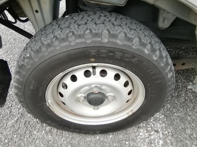 ハイゼットカーゴ 　４ＷＤ　ハイルーフ　５速ミッション　パワステ　エアコン　両側スライドドア　Ｗエアバック　前後パワーウィンドウ　キーレス　走行５５７６０ｋｍ　タイミングチェーン（15枚目）