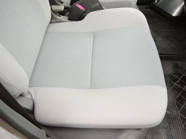 ハイゼットカーゴ 　４ＷＤ　ハイルーフ　５速ミッション　パワステ　エアコン　両側スライドドア　Ｗエアバック　前後パワーウィンドウ　キーレス　走行５５７６０ｋｍ　タイミングチェーン（19枚目）