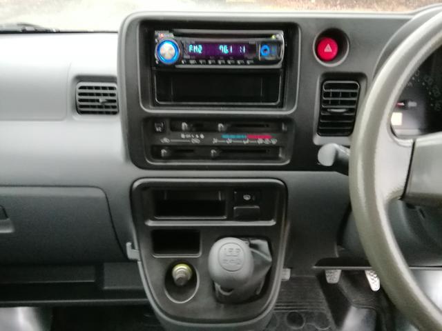ハイゼットカーゴ 　４ＷＤ　ハイルーフ　５速ミッション　パワステ　エアコン　両側スライドドア　Ｗエアバック　前後パワーウィンドウ　キーレス　走行５５７６０ｋｍ　タイミングチェーン（21枚目）