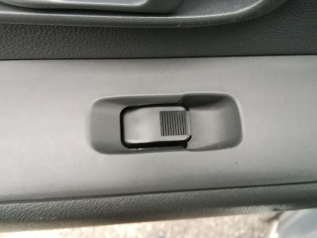 ハイゼットカーゴ 　４ＷＤ　ハイルーフ　５速ミッション　パワステ　エアコン　両側スライドドア　Ｗエアバック　前後パワーウィンドウ　キーレス　走行５５７６０ｋｍ　タイミングチェーン（38枚目）