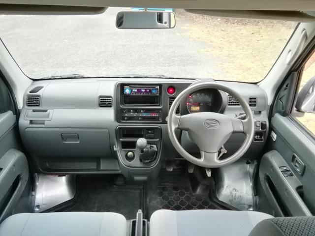 ハイゼットカーゴ 　４ＷＤ　ハイルーフ　５速ミッション　パワステ　エアコン　両側スライドドア　Ｗエアバック　前後パワーウィンドウ　キーレス　走行５５７６０ｋｍ　タイミングチェーン（41枚目）