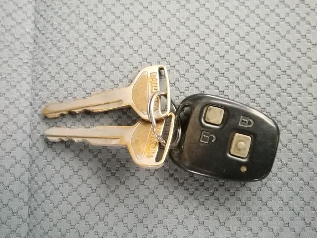 ハイゼットカーゴ 　４ＷＤ　ハイルーフ　５速ミッション　パワステ　エアコン　両側スライドドア　Ｗエアバック　前後パワーウィンドウ　キーレス　走行５５７６０ｋｍ　タイミングチェーン（45枚目）