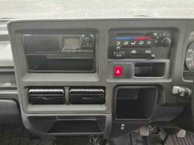 サンバートラック TB 5速ミッション パワステ エアコン 三方開 走行118000km タイミグベルト交換済み 内外装クリーニング済み 車検2年付き(31枚目)