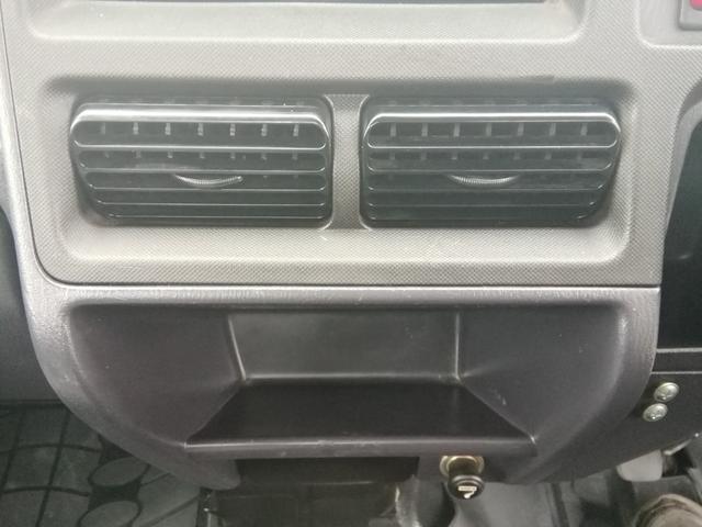 サンバートラック TB 5速ミッション パワステ エアコン 三方開 走行118000km タイミグベルト交換済み 内外装クリーニング済み 車検2年付き(33枚目)