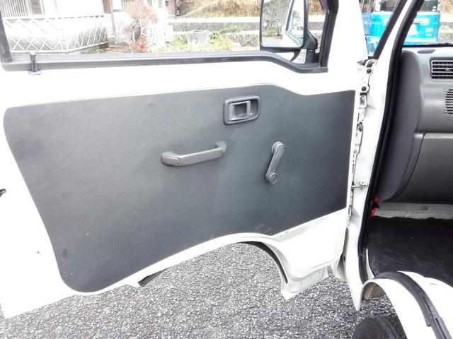 ハイゼットトラック エアコン・パワステ スペシャル 4WD 5速ミッション パワステ エアコン 三方開 走行67900km タイミングチェーン 内外装クリーニング済み 車検2年渡し(42枚目)