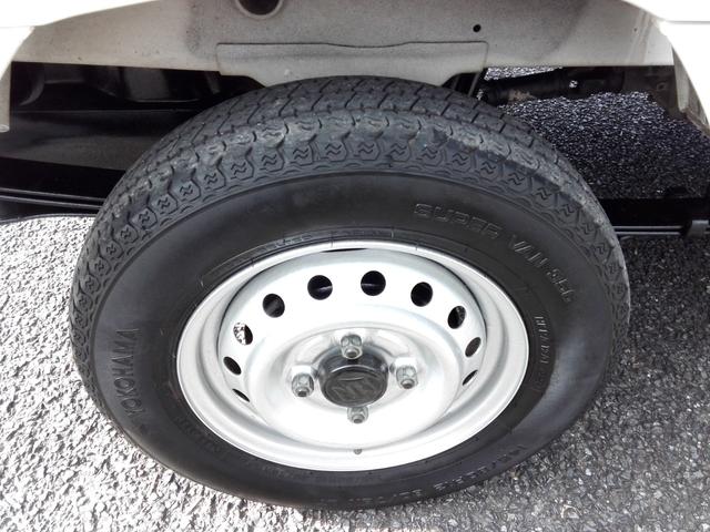 キャリイトラック ＫＣエアコン・パワステ農繁仕様　４ＷＤ　５速ミッション　エアコン　パワステ　三方開　走行１０３０００ｍ　タイミングチェーン　車検９年１２月　内外装クリーニング済（21枚目）