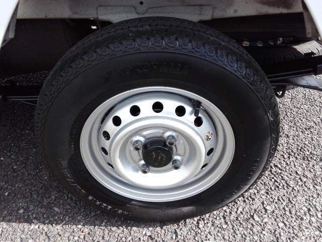 キャリイトラック ＫＣエアコン・パワステ農繁仕様　４ＷＤ　５速ミッション　エアコン　パワステ　三方開　走行１０３０００ｍ　タイミングチェーン　車検９年１２月　内外装クリーニング済（23枚目）