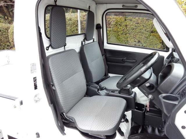 キャリイトラック ＫＣエアコン・パワステ農繁仕様　４ＷＤ　５速ミッション　エアコン　パワステ　三方開　走行１０３０００ｍ　タイミングチェーン　車検９年１２月　内外装クリーニング済（27枚目）