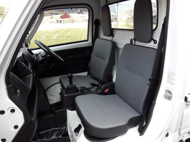 キャリイトラック ＫＣエアコン・パワステ農繁仕様　４ＷＤ　５速ミッション　エアコン　パワステ　三方開　走行１０３０００ｍ　タイミングチェーン　車検９年１２月　内外装クリーニング済（44枚目）