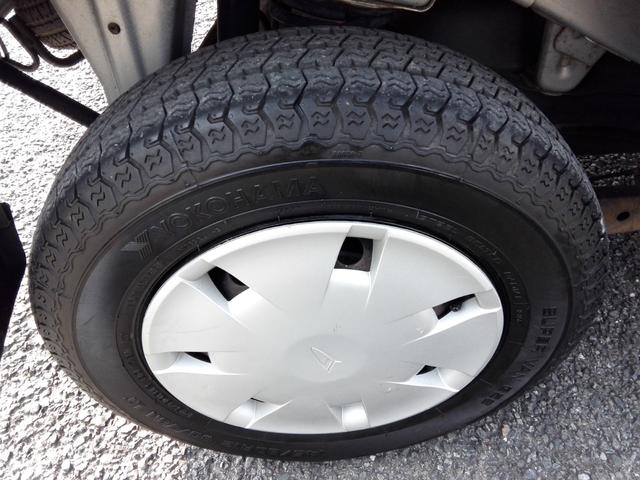 ハイゼットカーゴ クルーズ 4WD ハイルーフ オートマ パワステ エアコン 両側スライドドア Wエアバック 前後パワーウィンドウ 走行127150km タイミングチェーン 内外装クリーニング済 車検8年6月(15枚目)