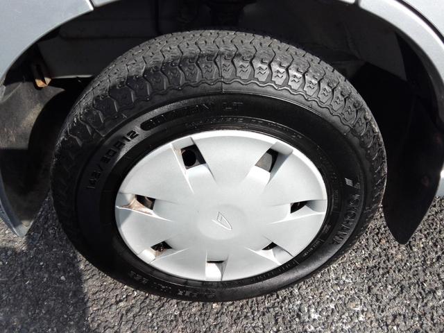 ハイゼットカーゴ クルーズ 4WD ハイルーフ オートマ パワステ エアコン 両側スライドドア Wエアバック 前後パワーウィンドウ 走行127150km タイミングチェーン 内外装クリーニング済 車検8年6月(16枚目)