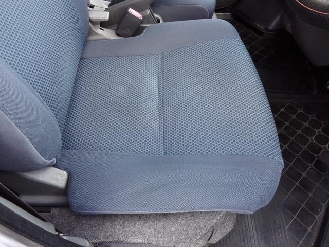 ハイゼットカーゴ クルーズ 4WD ハイルーフ オートマ パワステ エアコン 両側スライドドア Wエアバック 前後パワーウィンドウ 走行127150km タイミングチェーン 内外装クリーニング済 車検8年6月(21枚目)