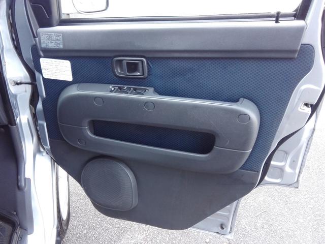 ハイゼットカーゴ クルーズ 4WD ハイルーフ オートマ パワステ エアコン 両側スライドドア Wエアバック 前後パワーウィンドウ 走行127150km タイミングチェーン 内外装クリーニング済 車検8年6月(22枚目)
