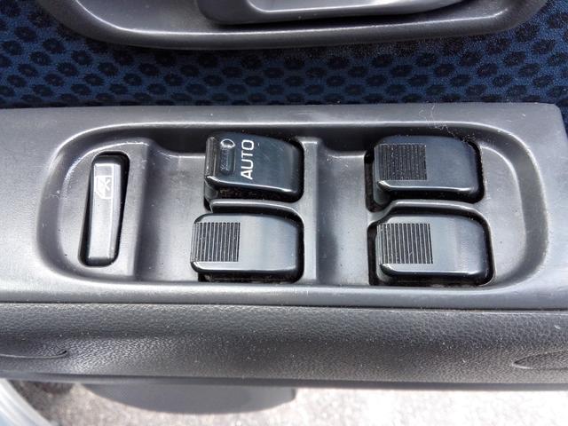 ハイゼットカーゴ クルーズ 4WD ハイルーフ オートマ パワステ エアコン 両側スライドドア Wエアバック 前後パワーウィンドウ 走行127150km タイミングチェーン 内外装クリーニング済 車検8年6月(23枚目)