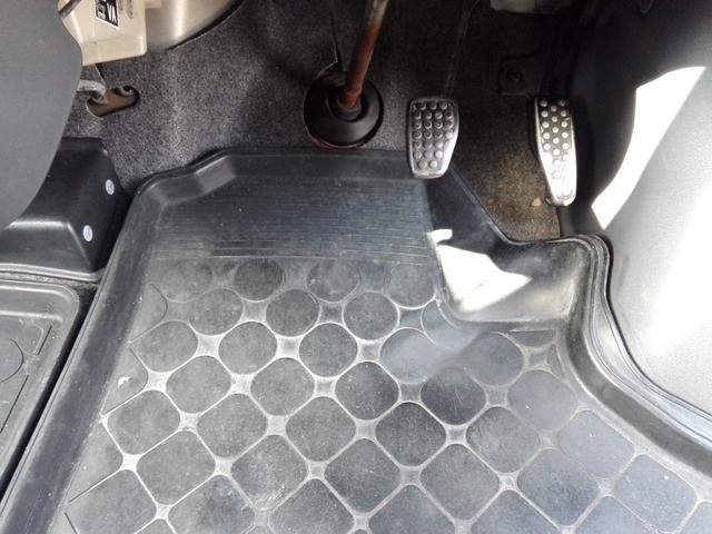 ハイゼットカーゴ クルーズ 4WD ハイルーフ オートマ パワステ エアコン 両側スライドドア Wエアバック 前後パワーウィンドウ 走行127150km タイミングチェーン 内外装クリーニング済 車検8年6月(24枚目)