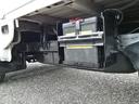 ＴＣ　４ＷＤ　５速ミッション　パワステ　エアコン　三方開　　走行６６６５０ｋｍ　車検８年３月　内外装クリーニング済み（16枚目）