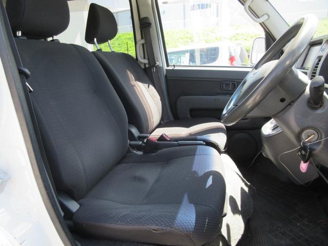 ハイゼットカーゴ クルーズターボ55thアニバサリゴールドエディション /キーレス/パワーウィンドウ/エアコン/パワステ/ナビ/TV/両側スライド・ドア/ETC/タイミングチェーン/車検整備付き(14枚目)