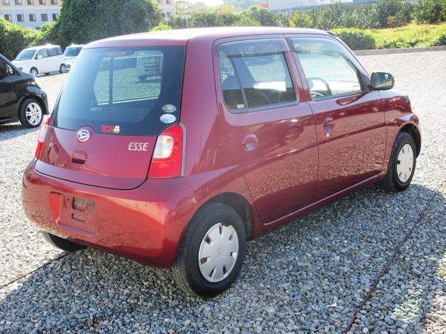 エッセ VS メモリアルエディション /ナビ/TV・DVD再生/盗難防止/キーレス/タイミングチェーン/車検整備付き(8枚目)