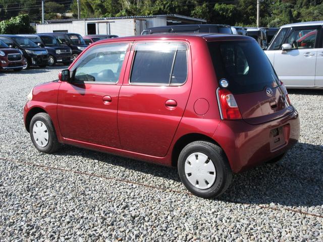 エッセ VS メモリアルエディション /ナビ/TV・DVD再生/盗難防止/キーレス/タイミングチェーン/車検整備付き(9枚目)