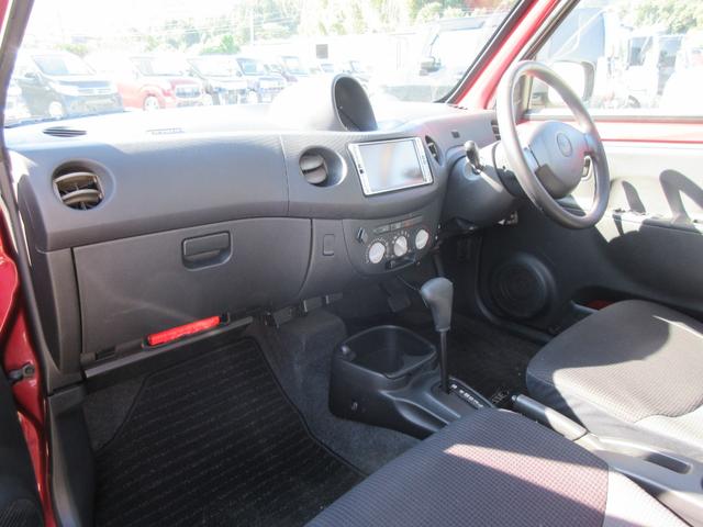 エッセ VS メモリアルエディション /ナビ/TV・DVD再生/盗難防止/キーレス/タイミングチェーン/車検整備付き(10枚目)