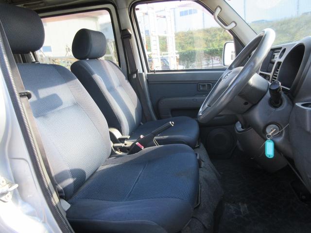 ハイゼットカーゴ クルーズ　・ハイルーフ／パワーウィンドウ／エアコン／パワステ／集中ドアロック／両側スライド・ドア／ＣＤデッキ／電格ミラー／タイミングチェーン（12枚目）