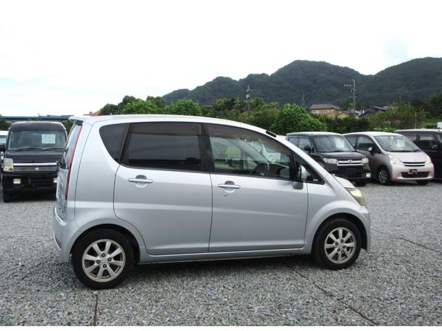 ムーヴ カスタム　Ｘ　／ナビ／Ｂｌｕｅｔｏｏｔｈ／フルセグＴＶ・ＤＶＤ再生／スマートキー／アルミホイール／盗難防止／ウィンカーミラー／タイミングチェーン／車検整備付き（8枚目）