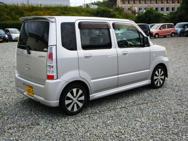 【所在地】　福岡県古賀市小竹３６　【東幸通商（株）福岡事業所　〒８１１−３１３５　福岡県古賀市小竹３６−２】様の隣になります。