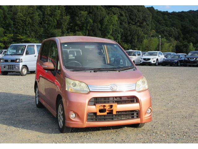 ムーヴ カスタム　Ｇ　／ナビ／フルセグＴＶ・ＤＶＤ再生／バックカメラ／スマートキー／プッシュスタート／アイドリングストップ／アルミホイール／ＨＩＤライト／盗難防止／ＥＴＣ（8枚目）