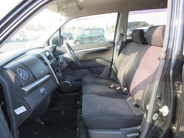 車両装備品のキーレス・パワーウィンド・オーディオなどの装備品はサービス品・消耗品にあたりますので保証の対象外です。現地で現車を確認の際に作動確認をお願いします。