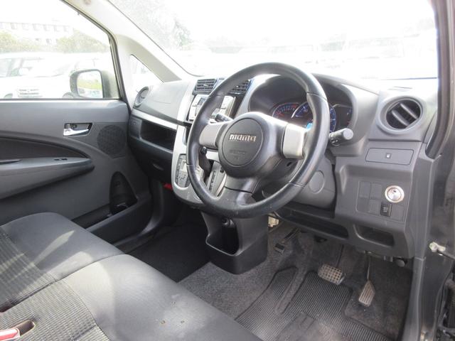 ムーヴ カスタム　ＲＳ　／ターボ／スマートキー／プッシュスタート／アイドリングストップ／アルミホイール／ＨＩＤライト／盗難防止／ウィンカーミラー（13枚目）