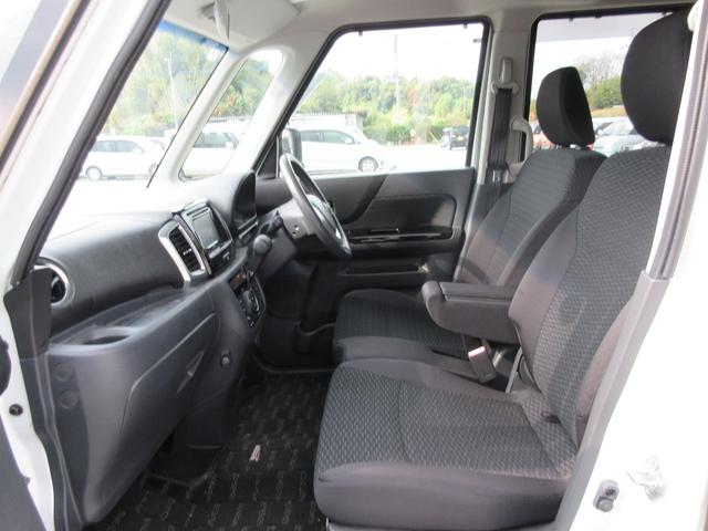 スペーシアカスタム XS /DVDプレーヤー/片側電動スライド・ドア/両側スライド・ドア/スマートキー/プッシュスタート/アルミホイール/アイドリングストップ/HIDライト/盗難防止(9枚目)