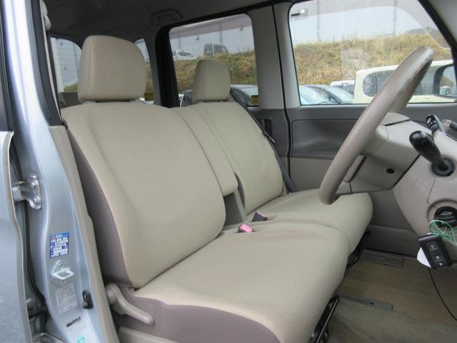 タント Ｘリミテッドスペシャル　／ナビ／Ｂｌｕｅｔｏｏｔｈ／フルセグＴＶ・ＤＶＤ再生／バックカメラ／電動スライド・ドア／スマートキー／アルミホイール／盗難防止／電格ミラー／タイミングチェーン（16枚目）