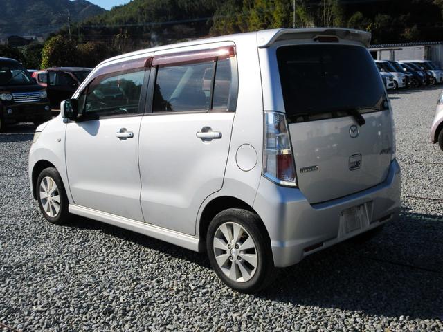 �y���������S�p�b�N�z�@�V�i�̍��Y�o�b�e���[�E�O�x���g�E���C�p�[�S���A�G���W���I�C�����������Ĕ[�Ԓv���܂��B���S���Ē�������Ă����������߂ɁA�����߂������܂��B