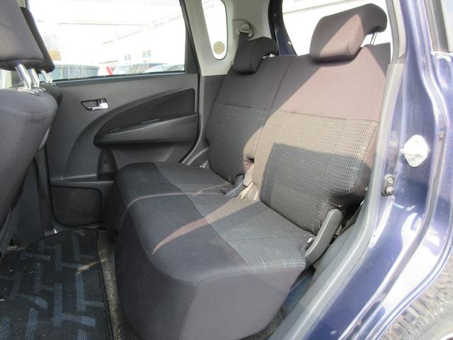 ステラ カスタムＲ　スマートアシスト　／ナビ／Ｂｌｕｅｔｏｏｔｈ／フルセグＴＶ・ＤＶＤ再生／スマートキー／プッシュスタート／アイドリングストップ／レーダーブレーキサポート／横滑り防止装置（12枚目）