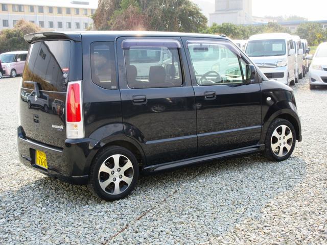 �y���ݒn�z�@�������É�s���|�R�U�@�y���K�ʏ��i���j�������Ə��@���W�P�P�|�R�P�R�T�@�������É�s���|�R�U�|�Q�z�l�ׂ̗ɂȂ�܂��B