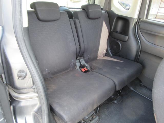 Ｎ－ＢＯＸカスタム Ｇ・Ｌパッケージ　／ナビ／ＴＶ・ＤＶＤ再生／バックカメラ／片側電動スライド・ドア／両側スライド・ドア／スマートキー／プッシュスタート／アイドリングストップ／横滑り防止装置（14枚目）