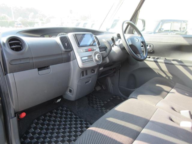 タント カスタムＸ　／ナビ／Ｂｌｕｅｔｏｏｔｈ／フルセグＴＶ・ＤＶＤ再生／バックカメラ／スライド・ドア／スマートキー／アルミホイール／ＨＩＤライト／盗難防止／ＥＴＣ（12枚目）