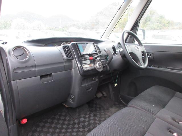 タント カスタムＸスペシャル　／ナビ／Ｂｌｕｅｔｏｏｔｈ／フルセグＴＶ・ＤＶＤ再生／電動スライド・ドア／スマートキー／アルミホイール／アイドリングストップ／ＨＩＤライト／盗難防止（11枚目）