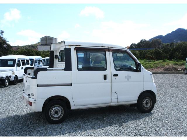 �y���ݒn�z�@�������É�s���|�R�U�@�y���K�ʏ��i���j�������Ə��@���W�P�P�|�R�P�R�T�@�������É�s���|�R�U�|�Q�z�l�ׂ̗ɂȂ�܂��B