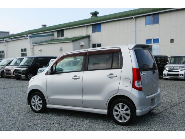 �y���������S�p�b�N�z�@�V�i�̍��Y�o�b�e���[�E�O�x���g�E���C�p�[�S���A�G���W���I�C�����������Ĕ[�Ԓv���܂��B���S���Ē�������Ă����������߂ɁA�����߂������܂��B