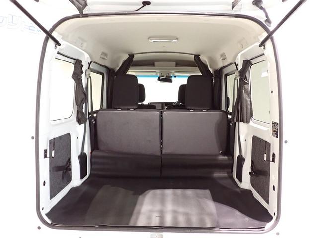 ピクシスバン クルーズターボ　インテリキー　ＥＳＣ　ＤＶＤ　ＥＴＣ　記録簿　エアコン　パワステ　メモリーナビ　パワーウインドウ　キーレス　盗難防止装置　エアバッグ　地デジＴＶ　踏み間違い防止装置（7枚目）