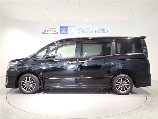 ヴォクシー ZS 煌 地上デジタル TSS 両側パワードア アイドリングストップ車 パワーウィンド 横滑防止 1オーナ DVD可 盗難防止装置 スマートエントリー Bカメラ LEDヘッドライト メモリーナビ 3列シート(3枚目)