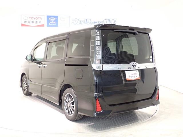 ヴォクシー ZS 煌 地上デジタル TSS 両側パワードア アイドリングストップ車 パワーウィンド 横滑防止 1オーナ DVD可 盗難防止装置 スマートエントリー Bカメラ LEDヘッドライト メモリーナビ 3列シート(5枚目)