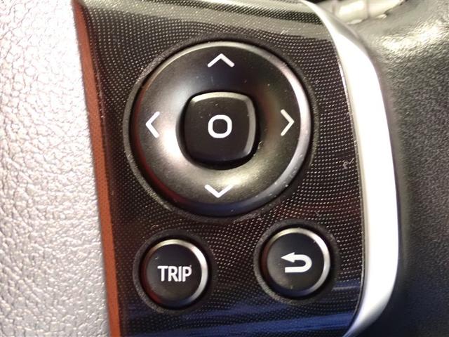 シエンタ ハイブリッドＧ　クエロ　点検記録簿　地デジＴＶ　横滑り防止　ＬＥＤライト　クルコン　スマートキー　ＥＴＣ　バックモニタ　ＤＶＤ　オ－トエアコン　メモリ－ナビ　エアバッグ　ＡＷ　３列シート　アイドリングストップ　ナビ＆ＴＶ（22枚目）