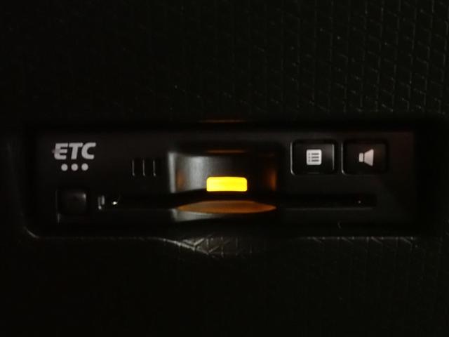 タント ファンクロス　クルーズコントロール　衝突軽減システム　地デジ　両側オートドア　ワンオーナー　Ｂカメラ　横滑り防止装置　ＥＴＣ　ＬＥＤヘットライト　フルオートエアコン　キーレスエントリー　パワーウィンド　スマートキ－（18枚目）